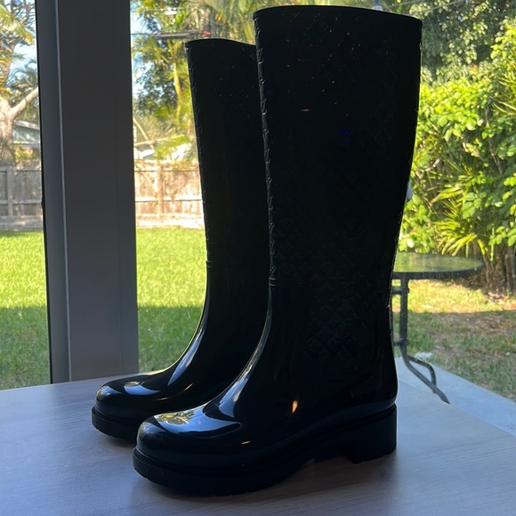 Louis Vuitton Kneehigh Rain Boots Size 